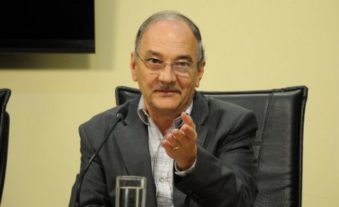 Elecciones 2019: Bacileff asegura que Peppo será el candidato oficial y no dará lugar a Capitanich Elecciones 2019: Bacileff asegura que Peppo será el candidato oficial y no dará lugar a Capitanich