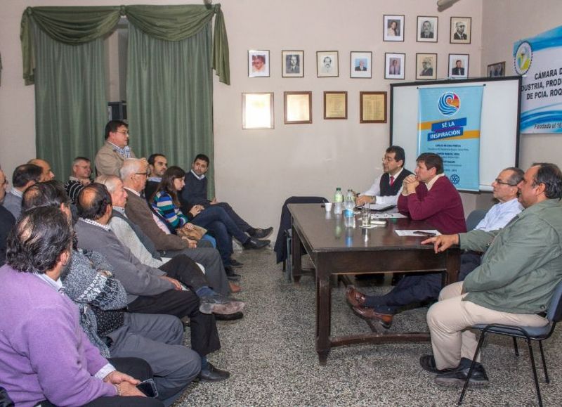 Se acordó la creación de una comisión por la reactivación del Aeropuerto de Sáenz Peña