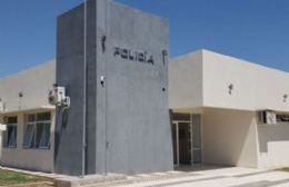Puesta a punto para la inauguración de la nueva comisaría de Pampa del Infierno