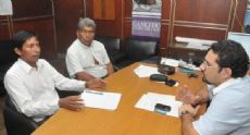 Agua potable, construcci�n del edificio municipal y presupuesto municipal fueron los temas considerados prioritarios planteados por el intendente Sandoval.

