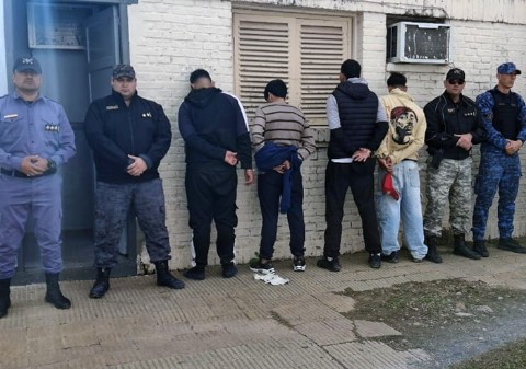 Cuatro “trapitos” fueron demorados tras una gresca y desorden en Sáenz Peña