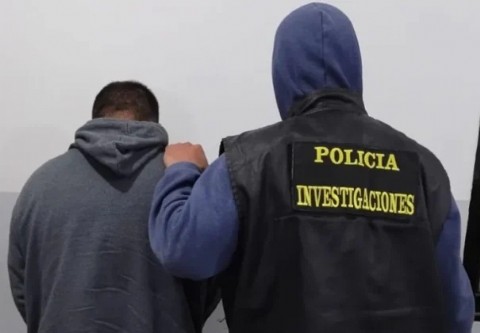 Detuvieron a un hombre acusado de robar indumentaria del Club Chaco For Ever