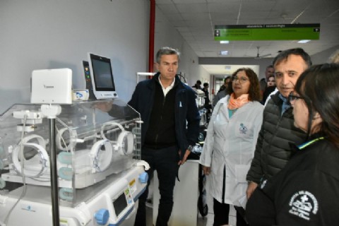 El Gobierno provincial entregó equipamientos de alta complejidad para el Hospital del Bicentenario