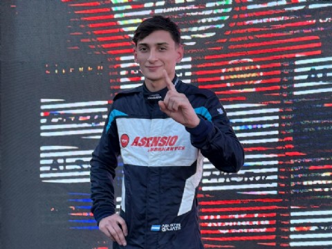 Agustín Gajate: "Queremos demostrar el potencial de un equipo chaqueño"