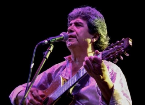 VIDEO | Humberto Falcon, haciendo escuela con la guitarra y sembrando música a cada paso