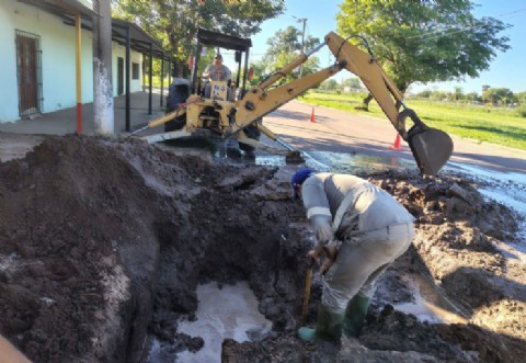 Sameep realizó un amplio operativo para mejorar el servicio de agua en Los Frentones