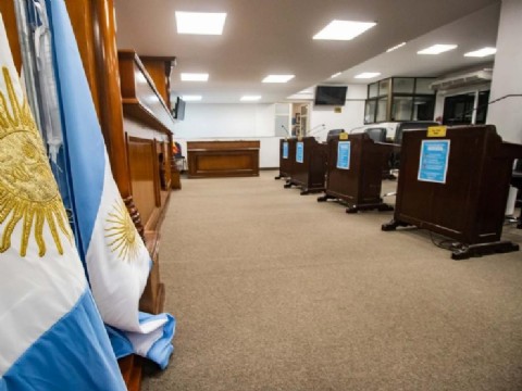 La Legislatura convoca a sesión extraordinaria para tratar la suspensión de las PASO