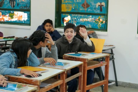 Llega a los estudiantes de Primaria de la provincia la colección "Historias por leer"