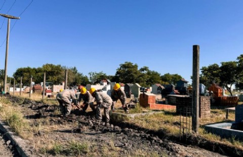 El Gobierno provincial supervisó el avance de obras en el cementerio municipal de Fontana