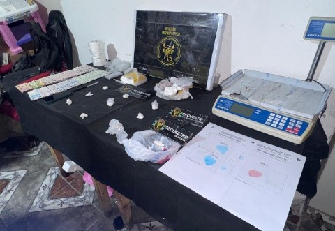 Secuestraron casi un kilo de cocaína y detuvieron a un presunto dealer en Barranqueras