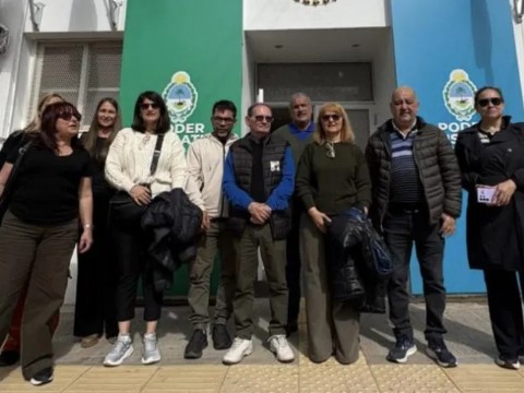 Gremios docentes solicitaron la cláusula gatillo en la Legislatura