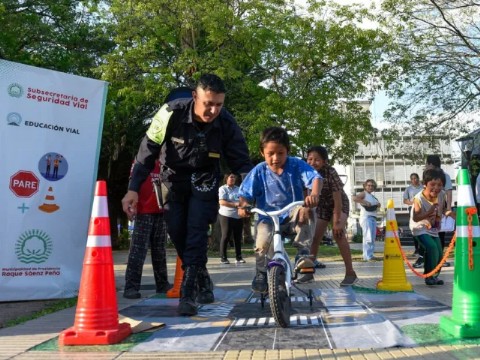 Sáenz Peña: realizaron una jornada de concientización por el Día del Camino y la Educación Vial