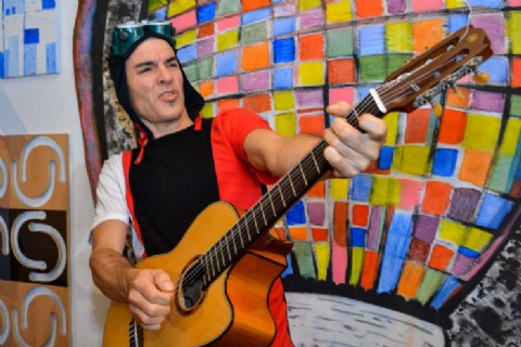 "Capitán Teuco" lleva canciones, tradiciones y la cultura del Chaco a la Feria Internacional del Libro