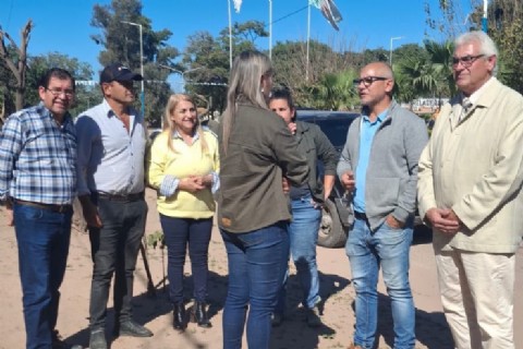 El IPDUV llevó atención directa a familias de Miraflores y relevó demandas habitacionales