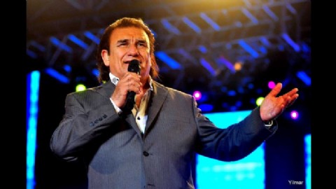 Julio Cáceres presenta su libro "Del silencio y los caminos" en Resistencia