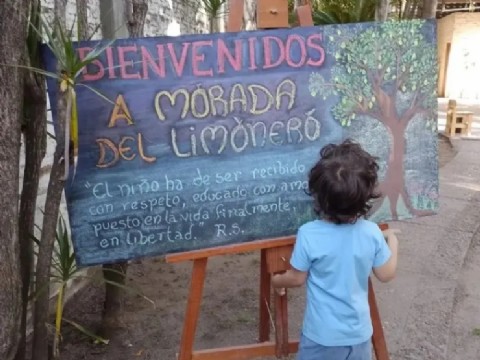 La Morada del Limonero, una educación centrada en la expresión artística y capacidades sociales