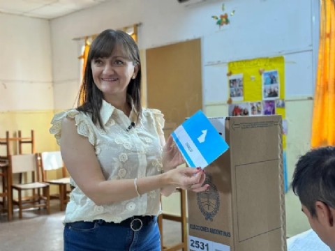 #Elecciones2025: Silvana Schneider aseguró que “la forma de hablar en democracia es con el voto”
