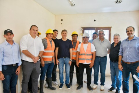 El Gobierno provincial anunció que el agua potable llegó a las casas de Napenay