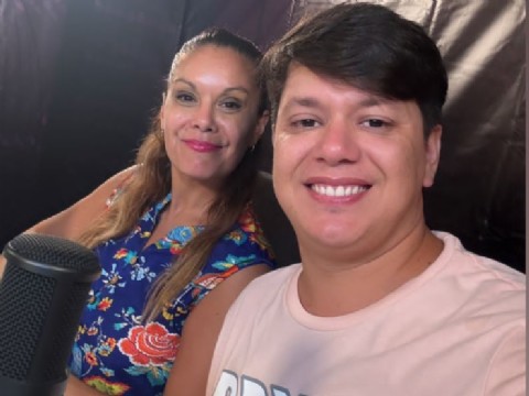 El cantautor chaqueño Fabián Miño, la rompió en NOVA Stream, el programa de Mario Casalongue