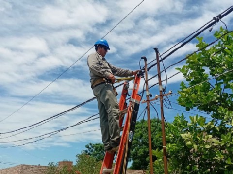 Secheep fortalece la infraestructura eléctrica en zonas rurales y urbanas