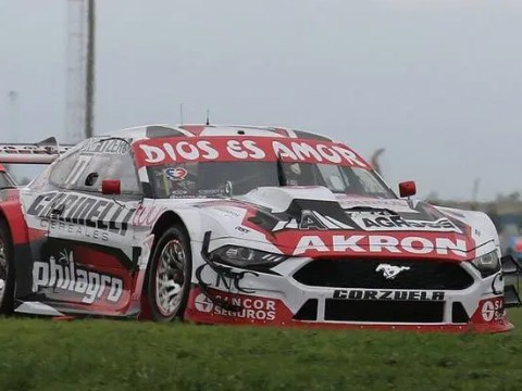 Carinelli cumplió en San Nicolás y completó la final de Turismo Carretera