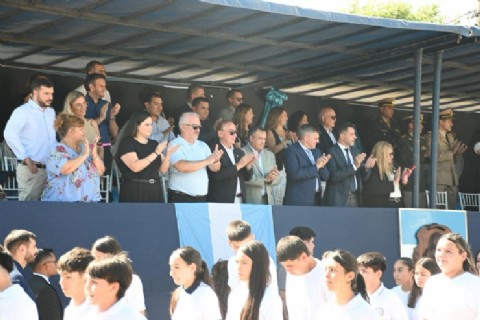 El Poder Legislativo acompañó el homenaje a los héroes de Malvinas en Cote Lai