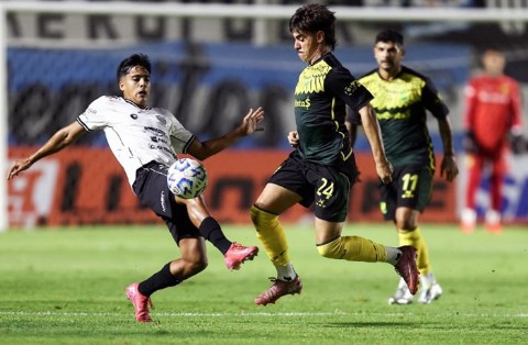 Chaco For Ever la peleó, pero cayó ante Defensa y Justicia