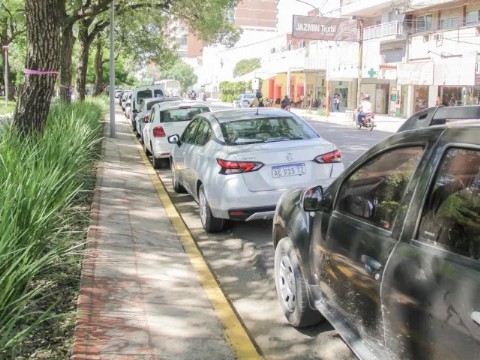 Vecinos frentistas de Resistencia rechazan el nuevo "Estacionamiento Medido"