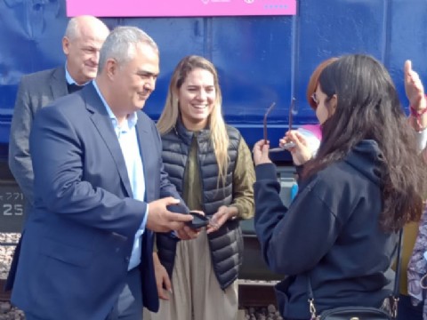 El Gobierno provincial acompañó el comienzo del operativo de servicios integrales en Hermoso Campo