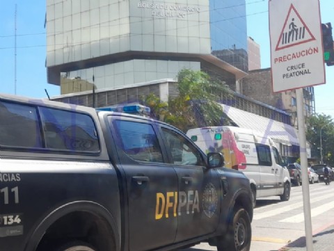 VIDEO| La Justicia Federal allanó la Bolsa de Comercio, la municipalidad de Sáenz Peña y oficinas en Charata