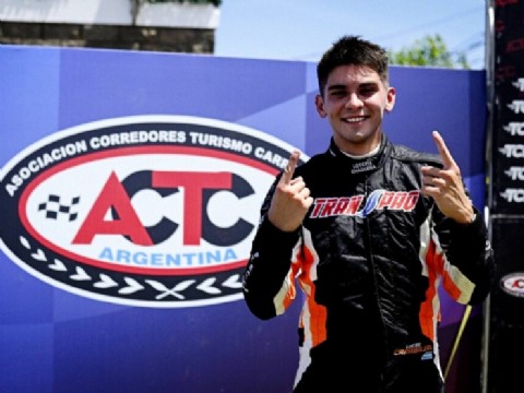 Lucas Carabajal se suma al Turismo Carretera 2000 con el Mumu Racing