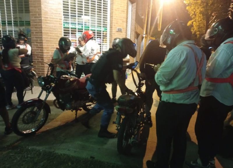 Secuestros, demorados y un inspector herido en los operativos anti-wileros de Sáenz Peña