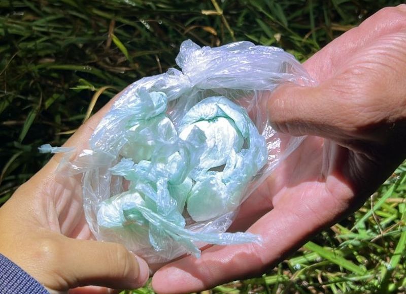 Capitán Solari: motociclista huyó de un control y descartó droga en la huida