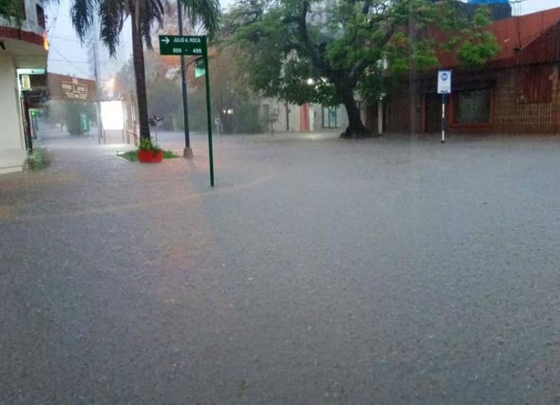 El temporal y los 100 milímetros ya caídos dejaron dificultades, pero el agua sigue y no da tregua