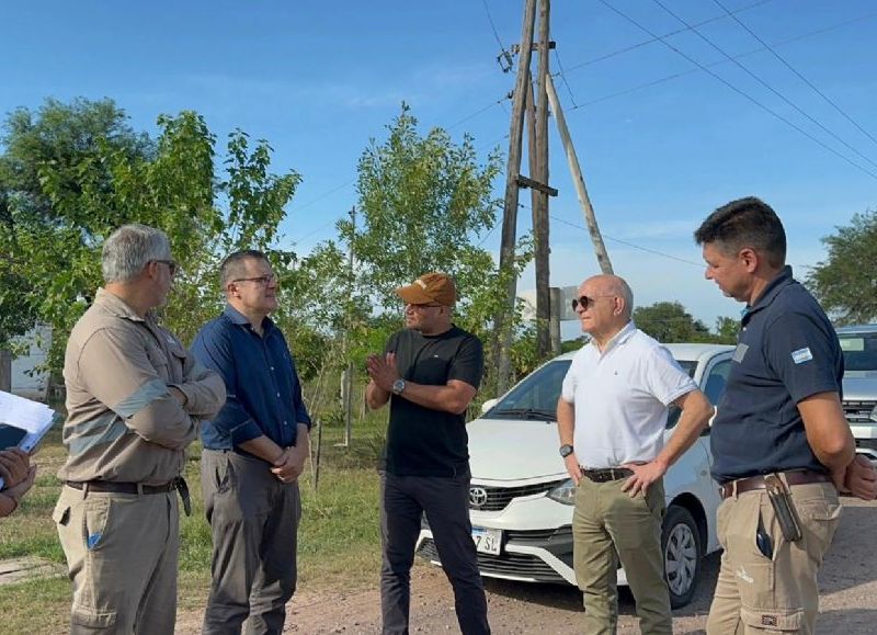 Secheep supervisó obras y avanza con mejoras eléctricas en Colonia Elisa