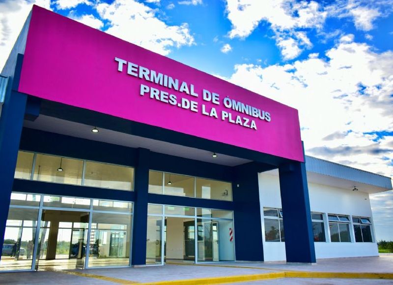 El Gobierno provincial constató la obra reactivada de la nueva terminal en Presidencia de la Plaza