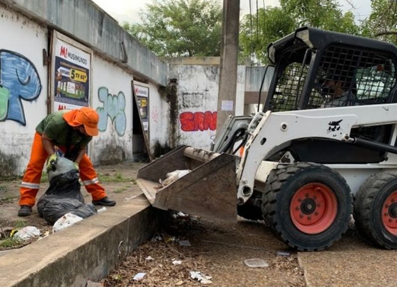 Realizaron un operativo de limpieza en el barrio Central Norte