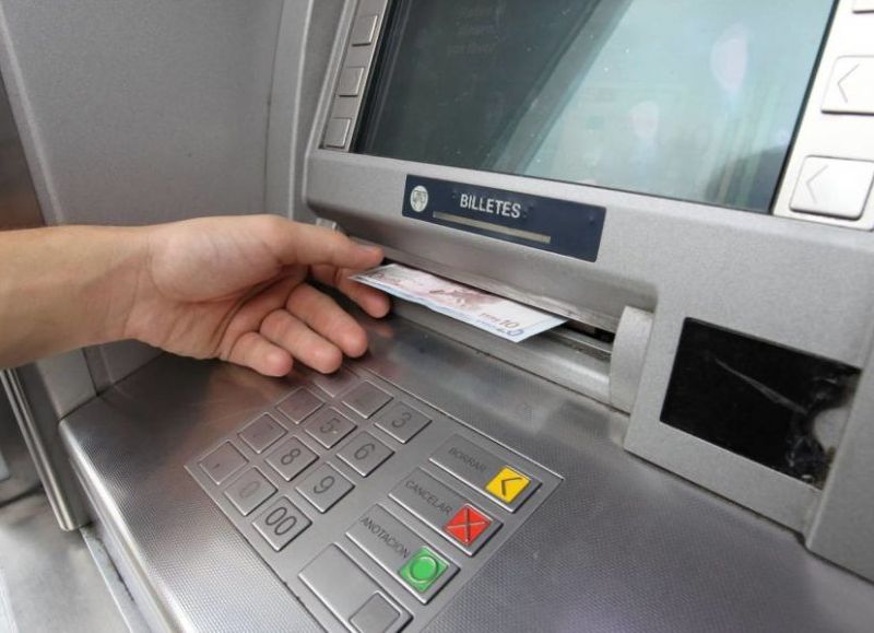 Con el refrigerio y con aumento, arranca el cronograma de pagos de la administración pública