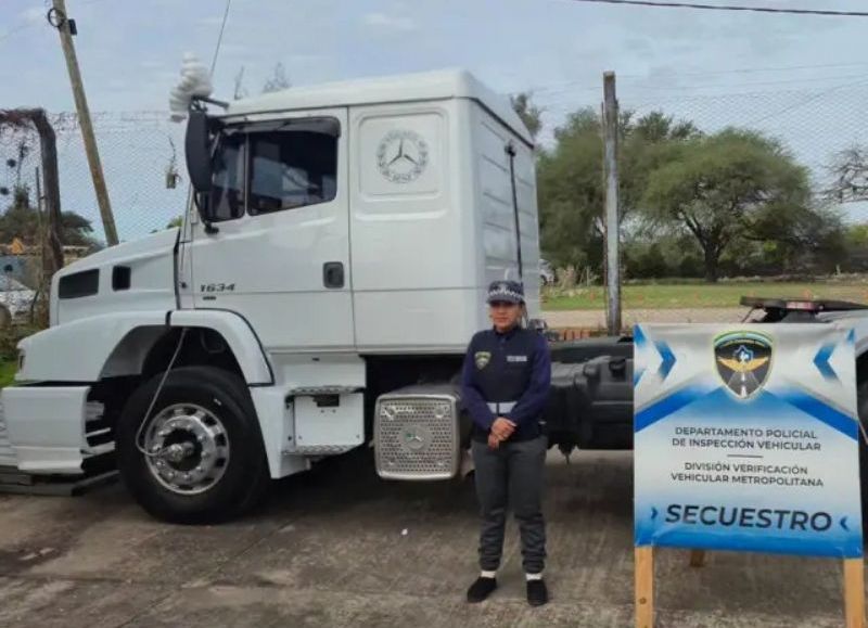 Secuestraron un camión buscado por estafa y una moto robada desde 2025 en Resistencia