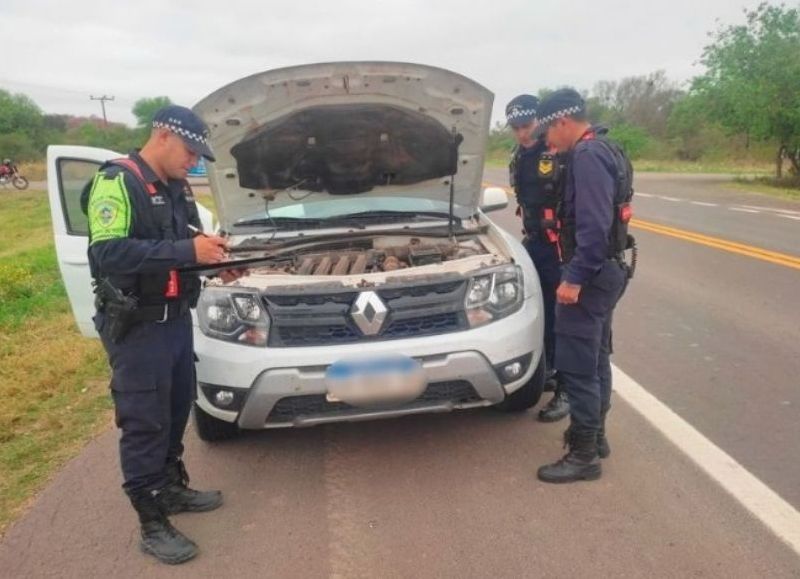 Avia Terai: agentes viales recuperaron una camioneta que era buscada por la Justicia
