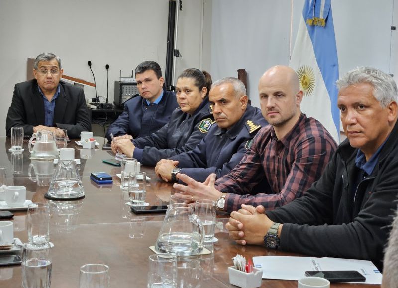 Definen una agenda de trabajo para reforzar la prevención de delitos en zonas comerciales