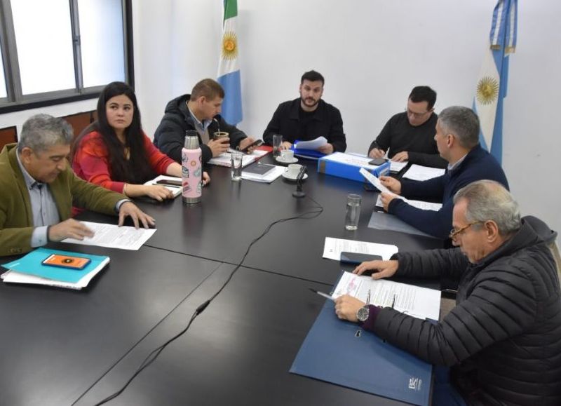 Analizan prorrogar el plazo para acogerse a la moratoria para el pago de tributos provinciales