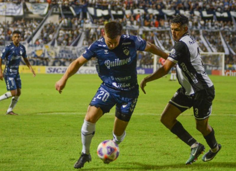 For Ever se prepara para recibir a Quilmes, en un partido clave por la permanencia