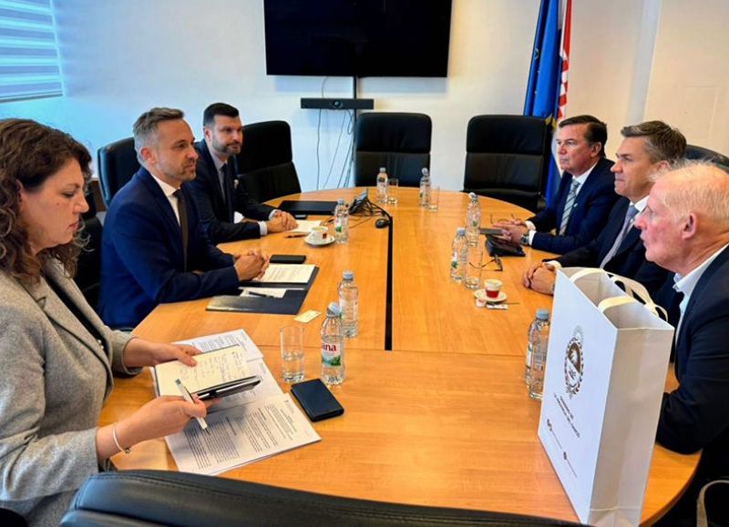 El gobernador Zdero consolidó acuerdos de hermanamiento con Croacia