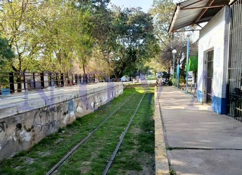 Trabajadores ferroviarios apuntan contra el Gobierno Nacional y advierten por accidentes en las vías