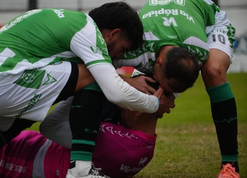 Defensores de Vilelas goleó a Sarmiento de La Banda y sueña con la zona “Campeonato”