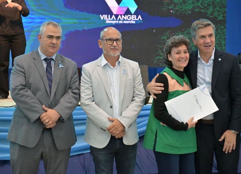 El Gobierno provincial acompañó el acto por el aniversario de Villa Ángela