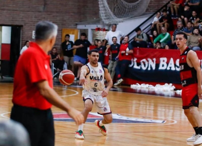 Villa San Martín mostró carácter y festejó en la casa de Colón de Santa Fe