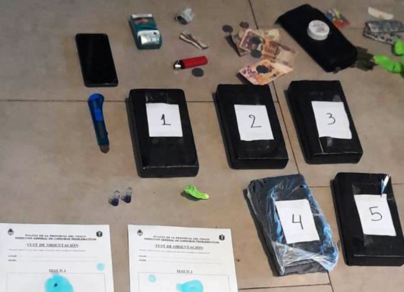 Detuvieron a una pasajera con más de 5 kilos de cocaína en un bolso en Resistencia