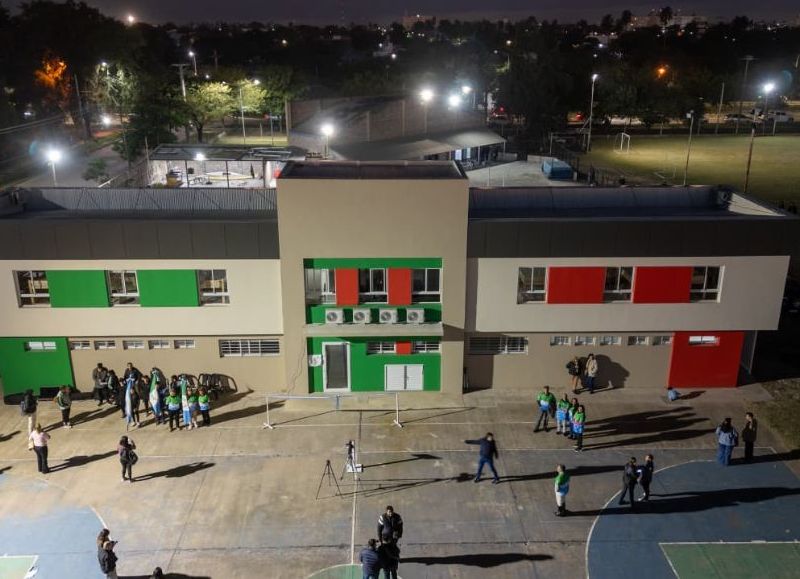Sáenz Peña inauguró un nuevo albergue para deportistas en el Polideportivo Municipal